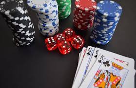 Slotlarda avtomatik aylanish funksiyasi o'yin tajribangizni yaxshilang Slotlarda avtomatik aylanish funksiyasi o'yin tajribangizni yaxshilang